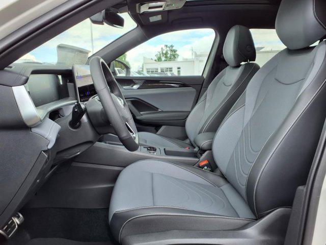 new 2025 Volkswagen Tiguan car, priced at $38,786