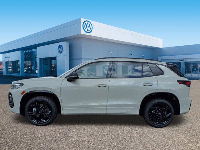 new 2025 Volkswagen Tiguan car, priced at $38,786