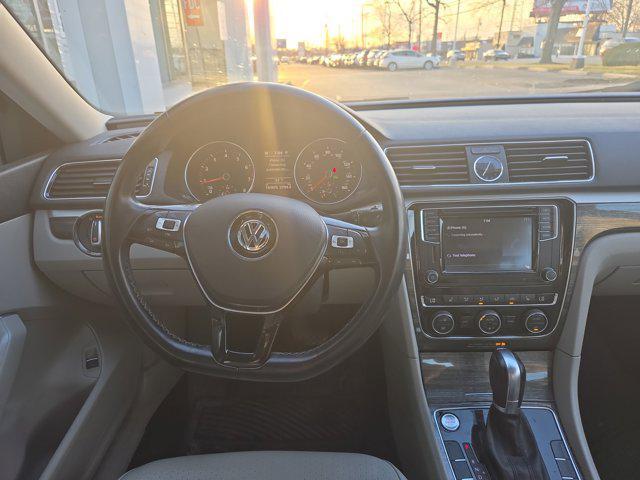 used 2017 Volkswagen Passat car