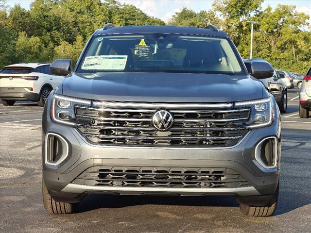 new 2024 Volkswagen Atlas car, priced at $45,383