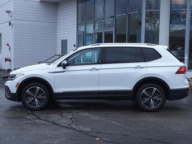 new 2024 Volkswagen Tiguan car, priced at $34,413