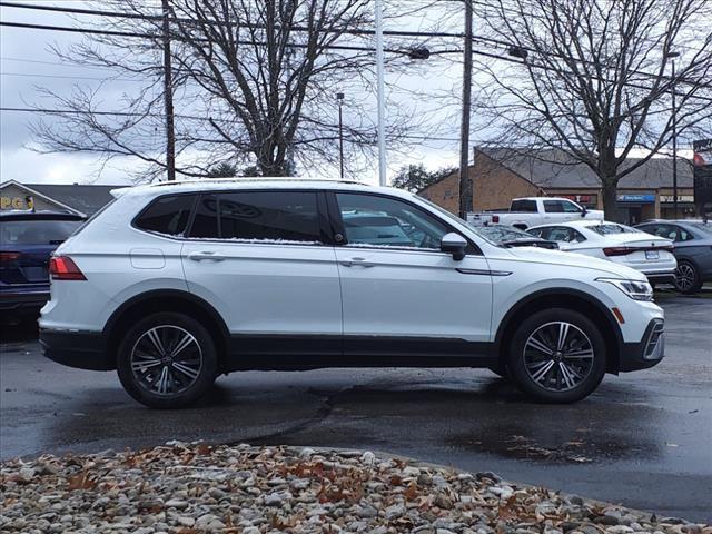 new 2024 Volkswagen Tiguan car, priced at $34,413