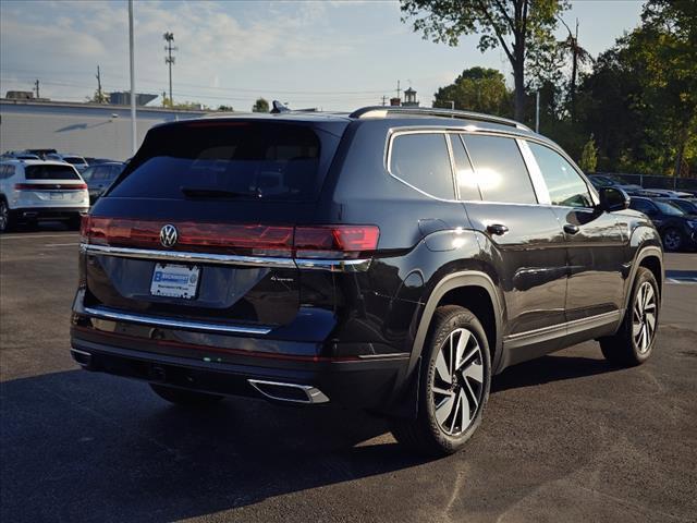 new 2024 Volkswagen Atlas car, priced at $44,785