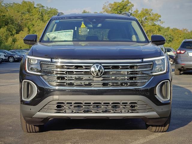 new 2024 Volkswagen Atlas car, priced at $44,785