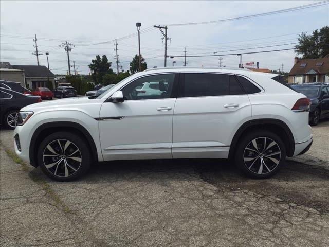 new 2024 Volkswagen Atlas Cross Sport car, priced at $51,972