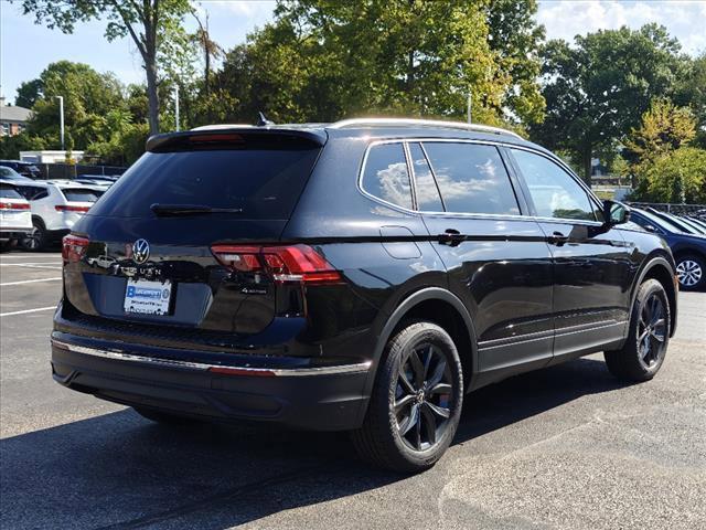 new 2024 Volkswagen Tiguan car, priced at $33,948