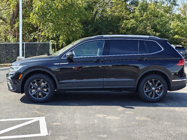 new 2024 Volkswagen Tiguan car, priced at $33,948