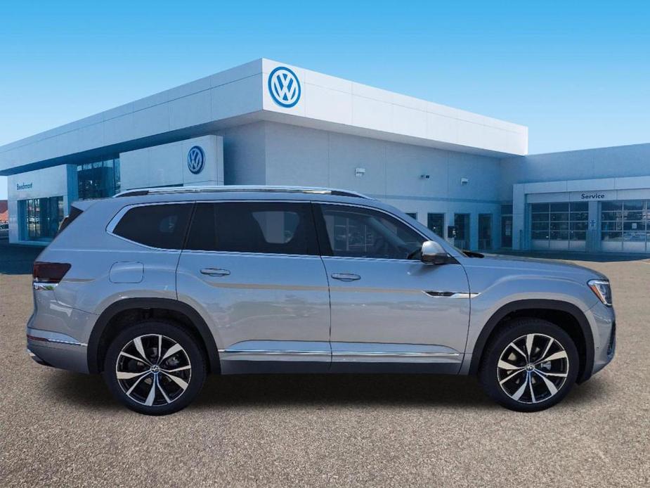 new 2024 Volkswagen Atlas car, priced at $52,146