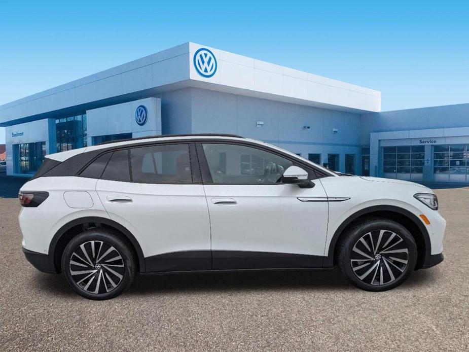 new 2024 Volkswagen ID.4 car, priced at $45,748