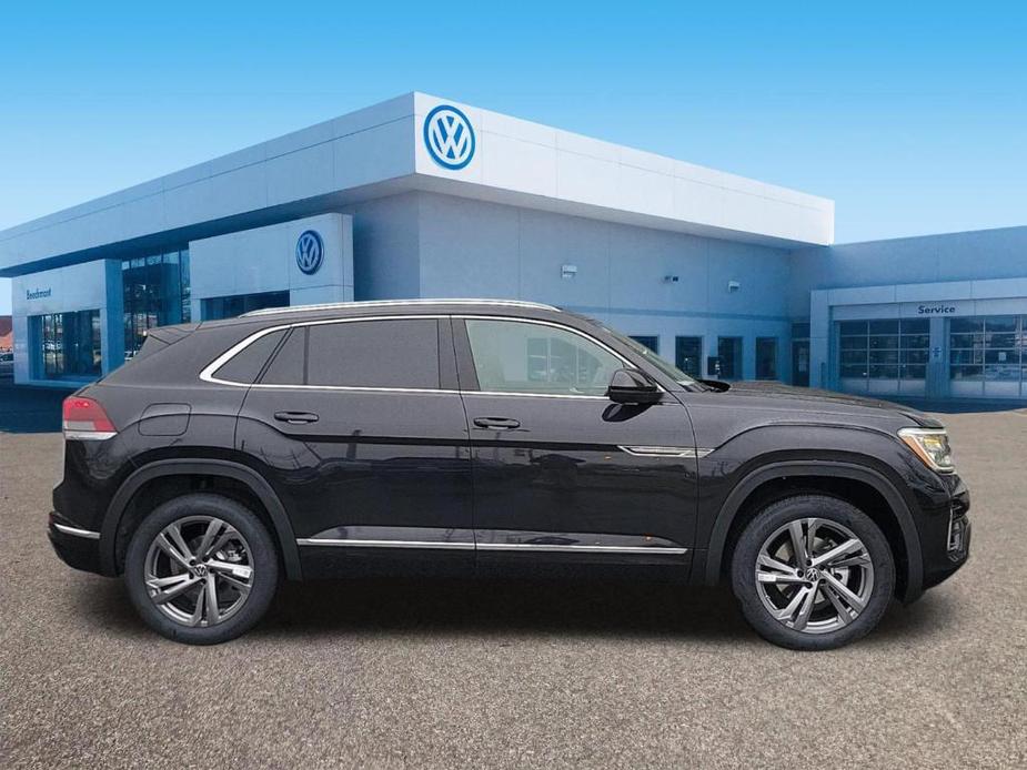 new 2024 Volkswagen Atlas Cross Sport car, priced at $49,771