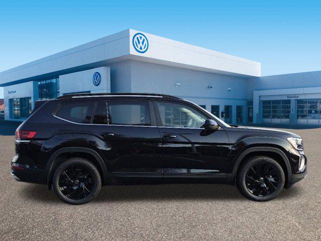 new 2024 Volkswagen Atlas car, priced at $45,297