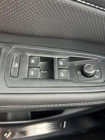 new 2026 Volkswagen Atlas Cross Sport car, priced at $55,678