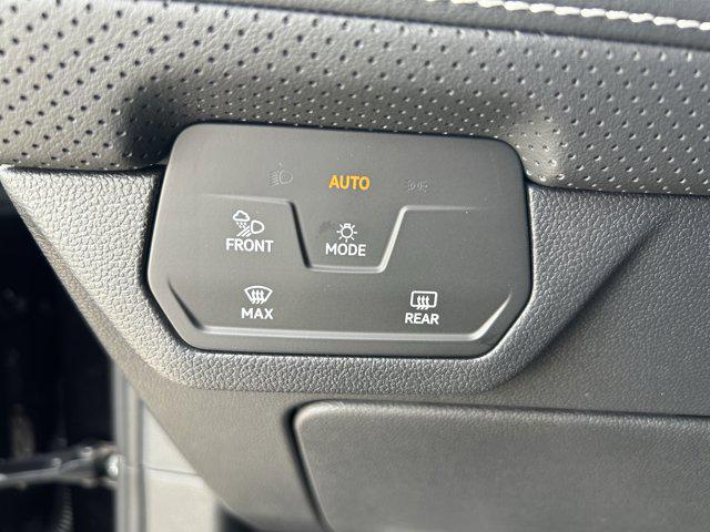 new 2026 Volkswagen Atlas Cross Sport car, priced at $55,678