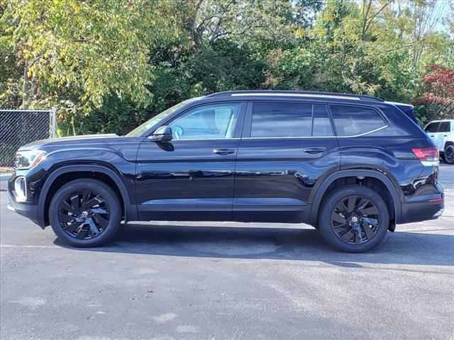 new 2024 Volkswagen Atlas car, priced at $45,297