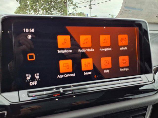 new 2025 Volkswagen Atlas car, priced at $48,085
