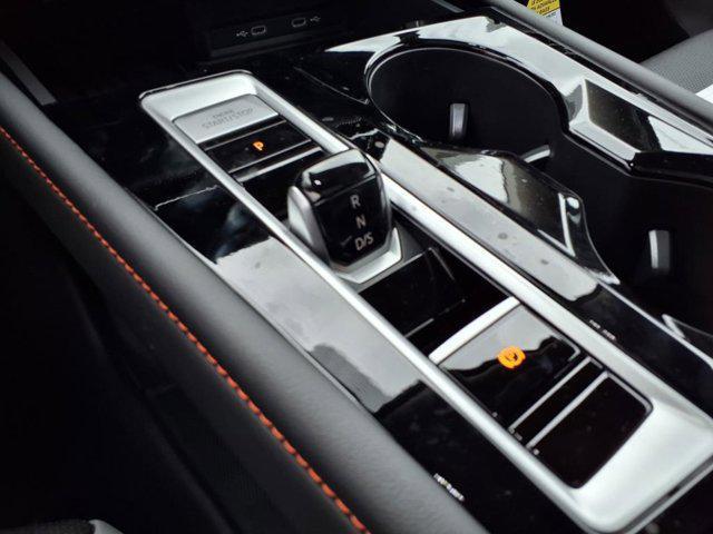 new 2025 Volkswagen Atlas car, priced at $48,085