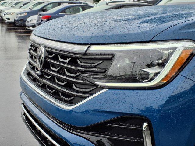 new 2025 Volkswagen Atlas car, priced at $54,443