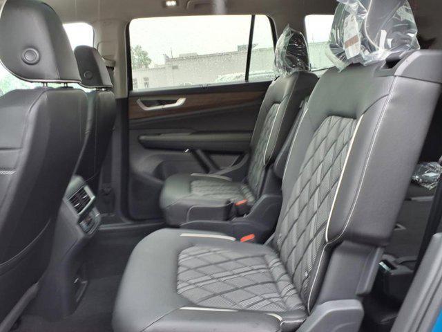 new 2025 Volkswagen Atlas car, priced at $54,443