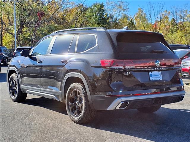 new 2024 Volkswagen Atlas car, priced at $47,515