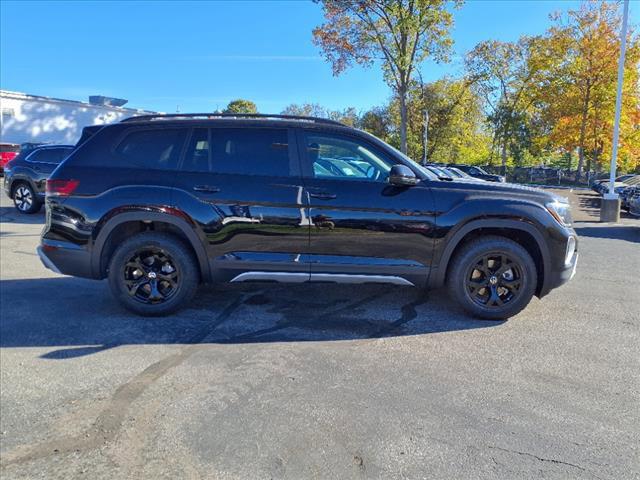 new 2024 Volkswagen Atlas car, priced at $47,515