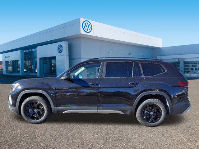 new 2024 Volkswagen Atlas car, priced at $47,515