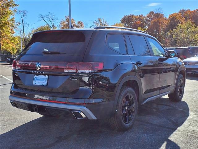 new 2024 Volkswagen Atlas car, priced at $47,515