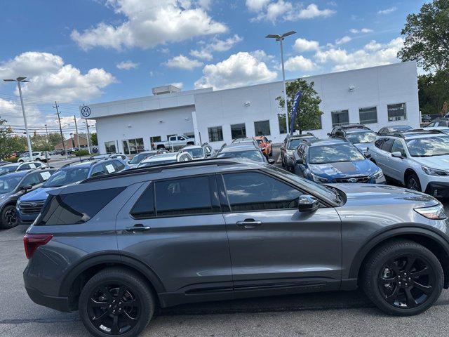 used 2023 Ford Explorer car, priced at $38,634