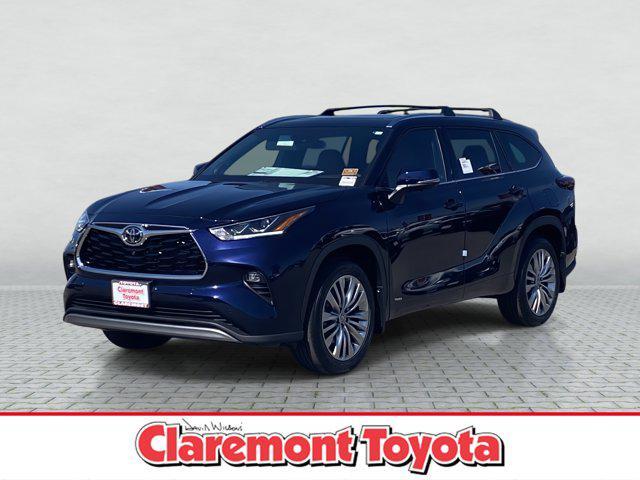 new 2025 Toyota Highlander Hybrid car, priced at $56,963