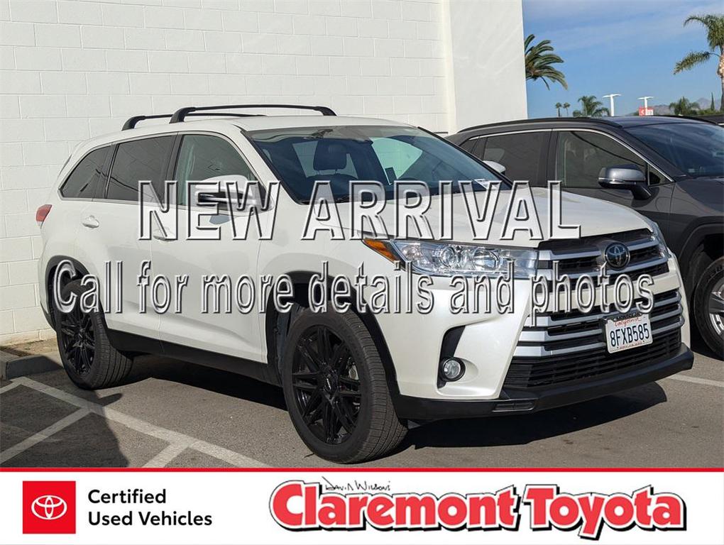 used 2019 Toyota Highlander car, priced at $23,800
