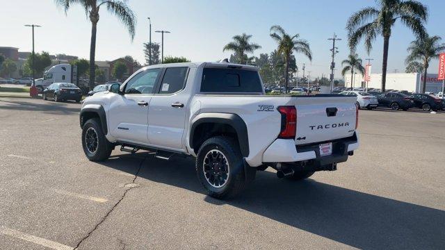 new 2024 Toyota Tacoma Hybrid car