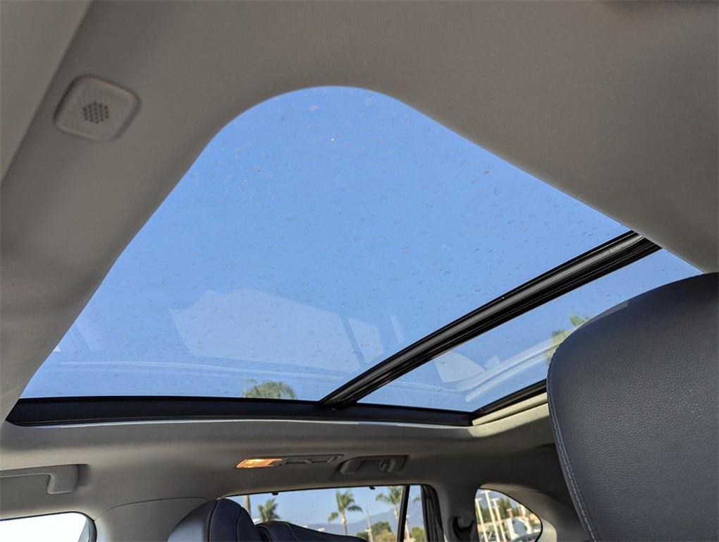 used 2023 Toyota Highlander Hybrid car, priced at $46,900