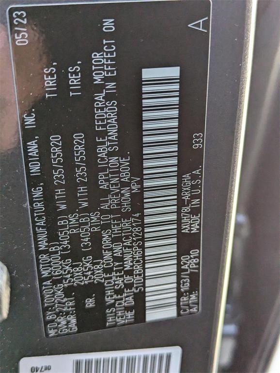 used 2023 Toyota Highlander Hybrid car, priced at $46,900