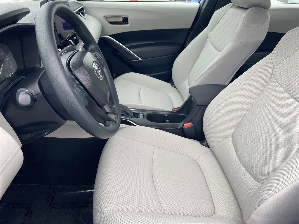 used 2025 Toyota Corolla Cross car, priced at $25,000