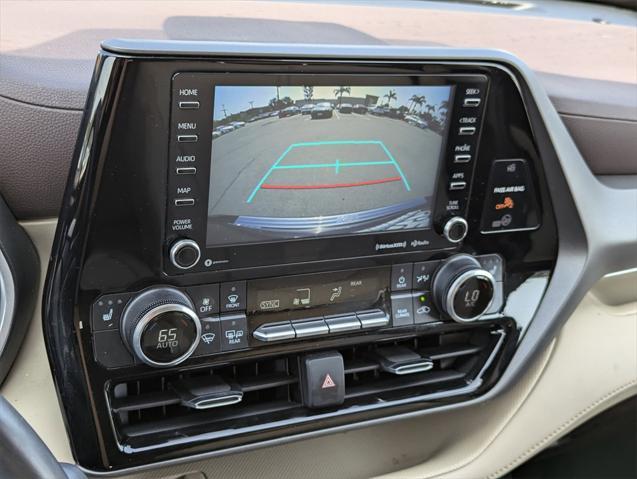 used 2022 Toyota Highlander car, priced at $37,300