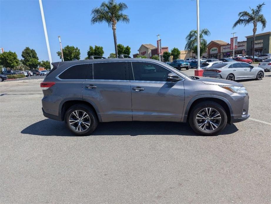 used 2018 Toyota Highlander car, priced at $24,488