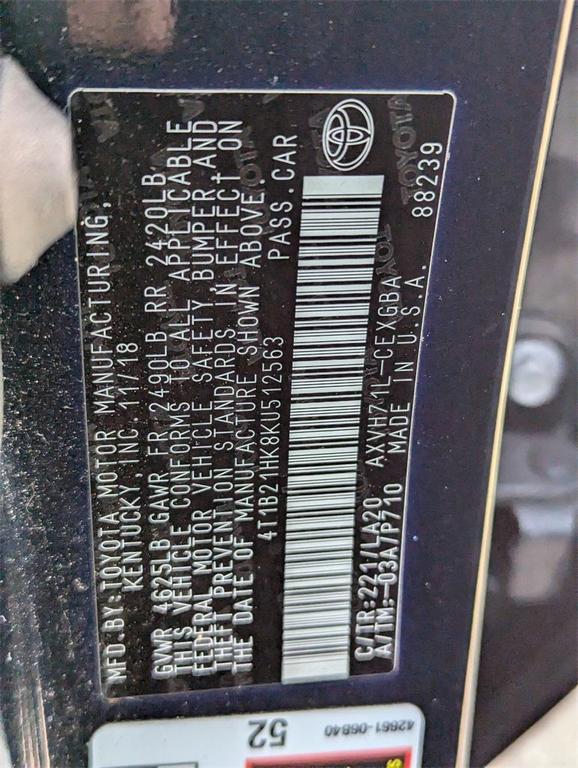 used 2019 Toyota Camry Hybrid car, priced at $18,900