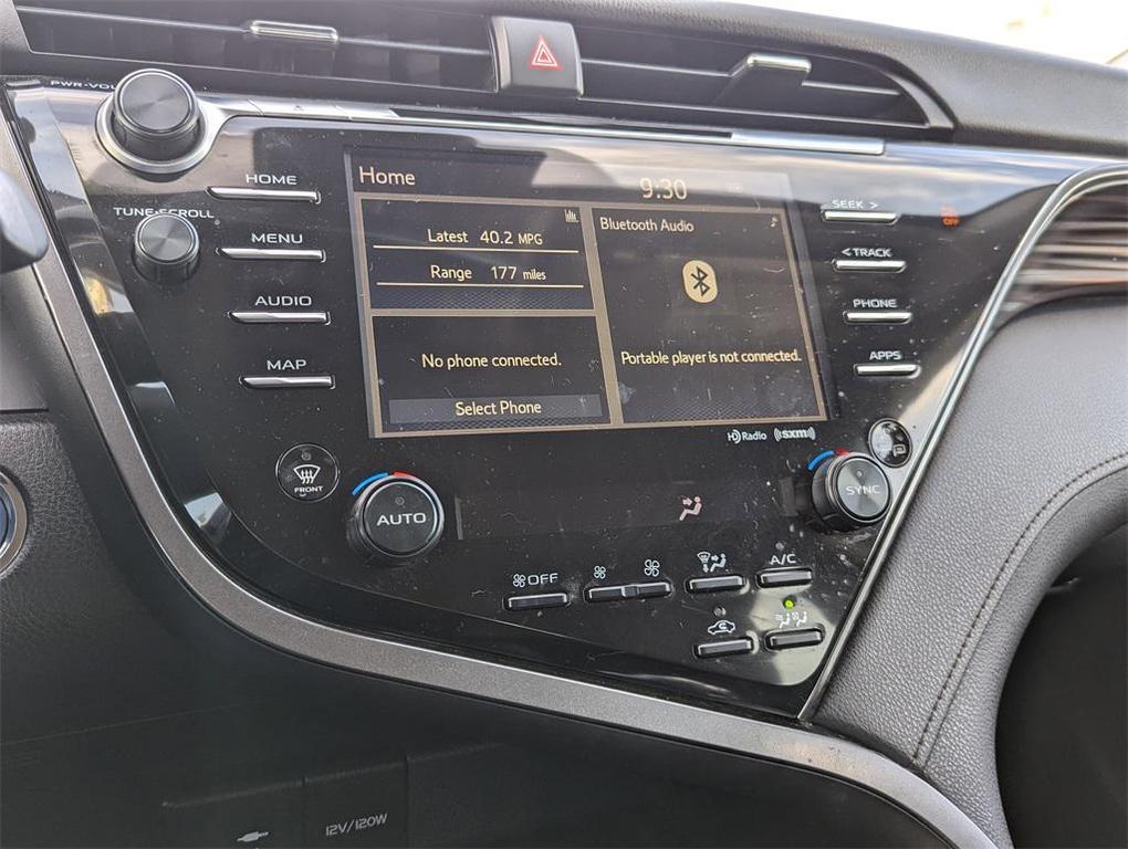 used 2019 Toyota Camry Hybrid car, priced at $18,900