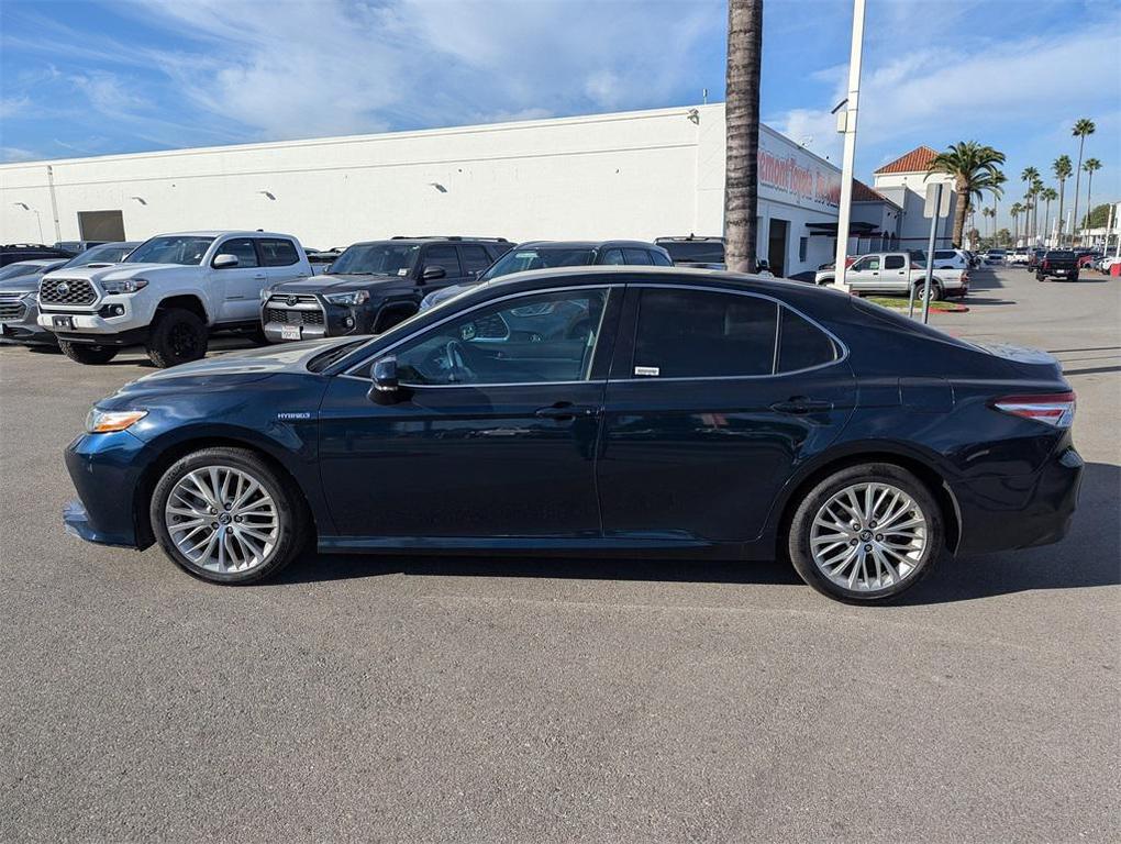 used 2019 Toyota Camry Hybrid car, priced at $18,900