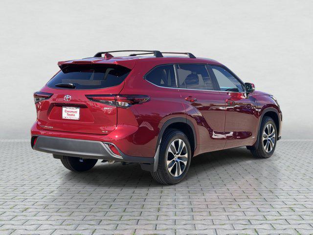 new 2025 Toyota Highlander Hybrid car, priced at $50,598