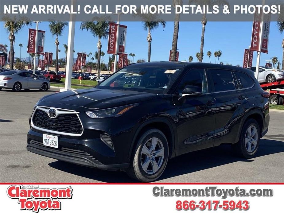 used 2023 Toyota Highlander car, priced at $33,488