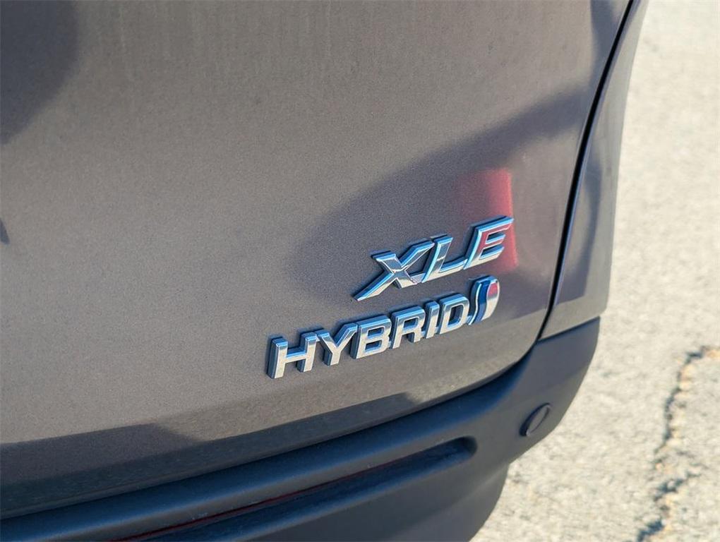 used 2022 Toyota Sienna car, priced at $38,500