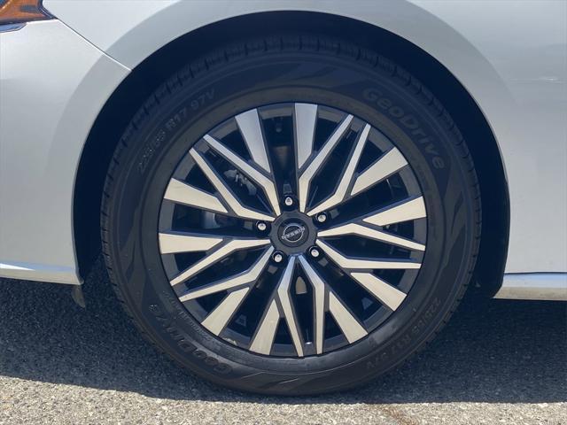 used 2024 Nissan Altima car, priced at $18,900