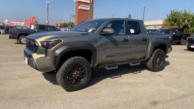 new 2024 Toyota Tacoma Hybrid car