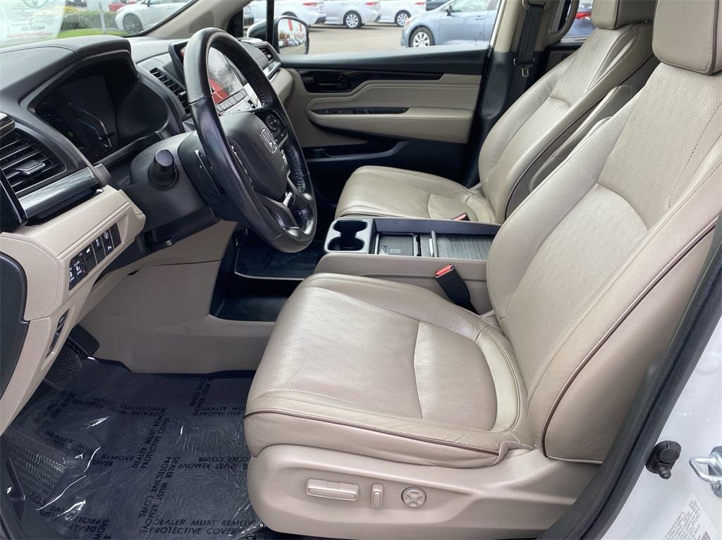 used 2023 Honda Odyssey car, priced at $40,488