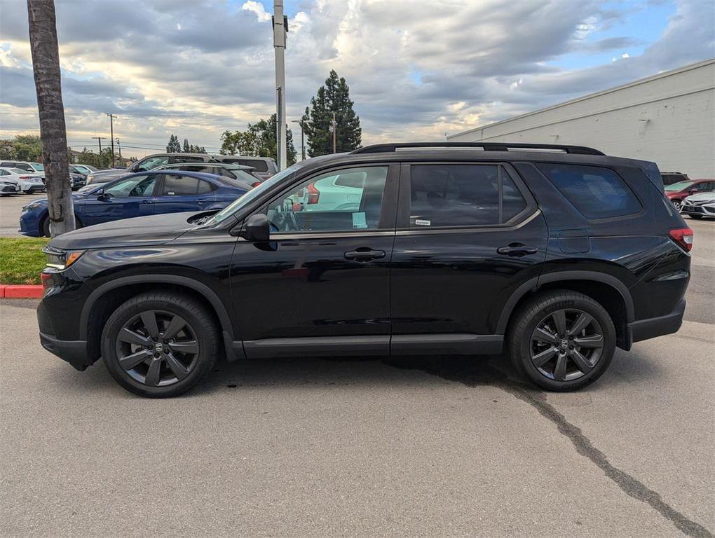 used 2023 Honda Pilot car, priced at $33,000