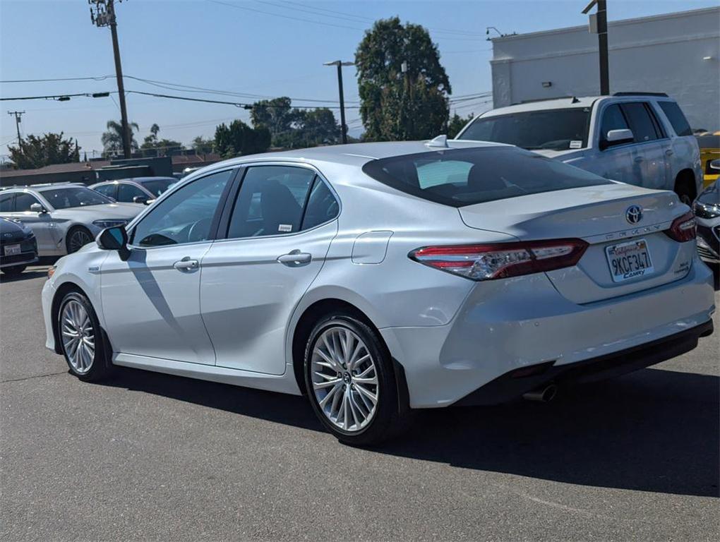 used 2018 Toyota Camry Hybrid car, priced at $25,900