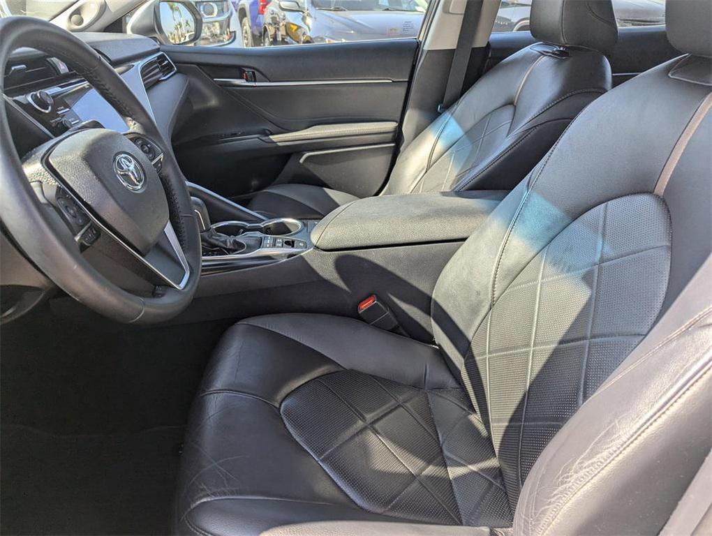 used 2018 Toyota Camry Hybrid car, priced at $25,900
