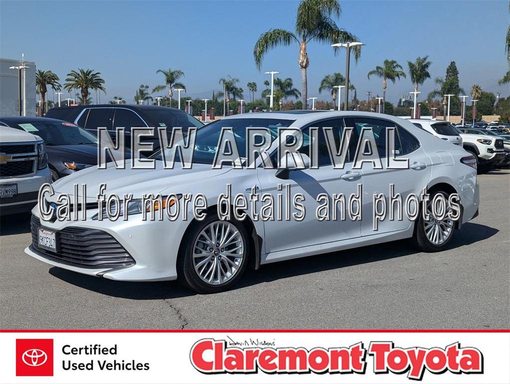 used 2018 Toyota Camry Hybrid car, priced at $25,900