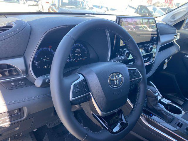 new 2026 Toyota Highlander car, priced at $53,363