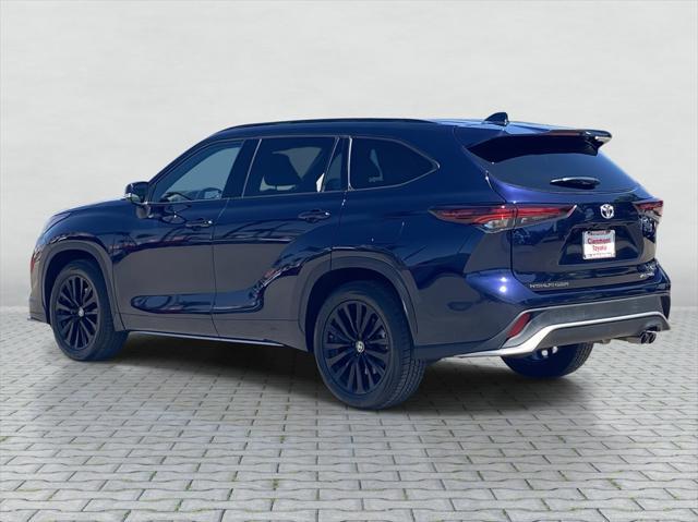 used 2024 Toyota Highlander car, priced at $42,300